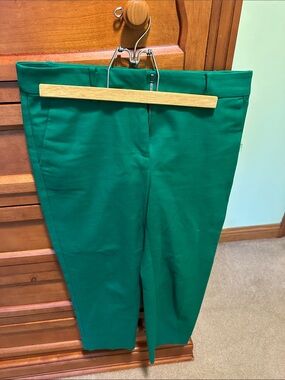 LOFT Emerald Green Cropped Ankle Pants